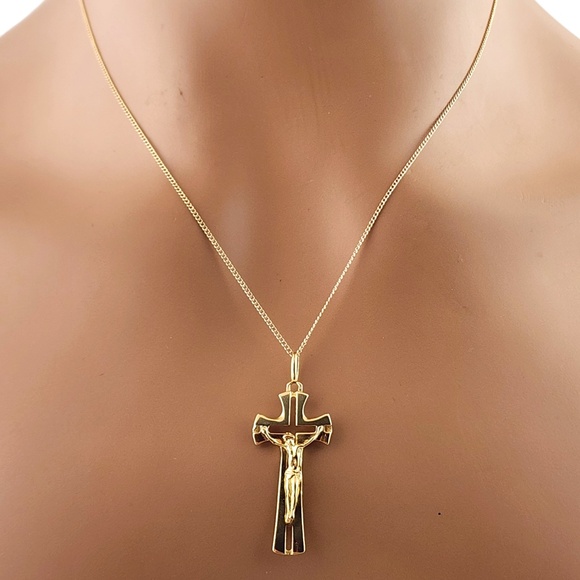 14 Karat Yellow Gold Crucifix Pendant #18539 - Picture 7 of 7
